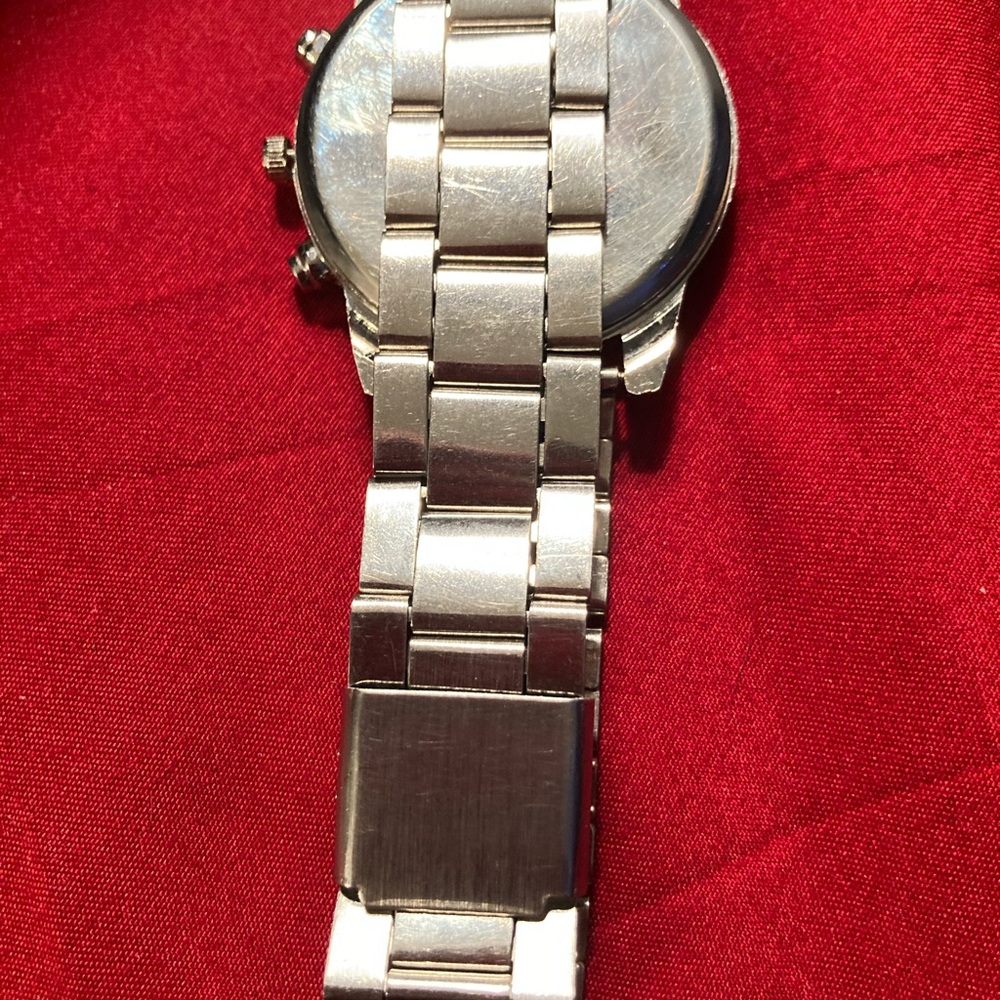 Geneva Watch - Picture 2 of 3